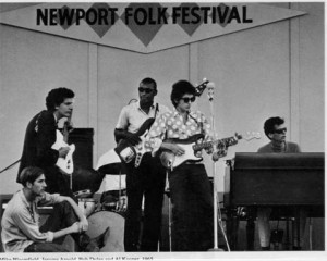 Bob-Dylan-at-Newport-1965